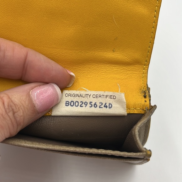 Authentic Bottega Veneta Leather Card Case - Picture 9 of 14